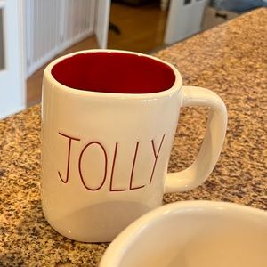 Rae Dunn Christmas mug “Jolly” 🎄